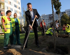 Parčík na Poludníkovej ulici dokončený